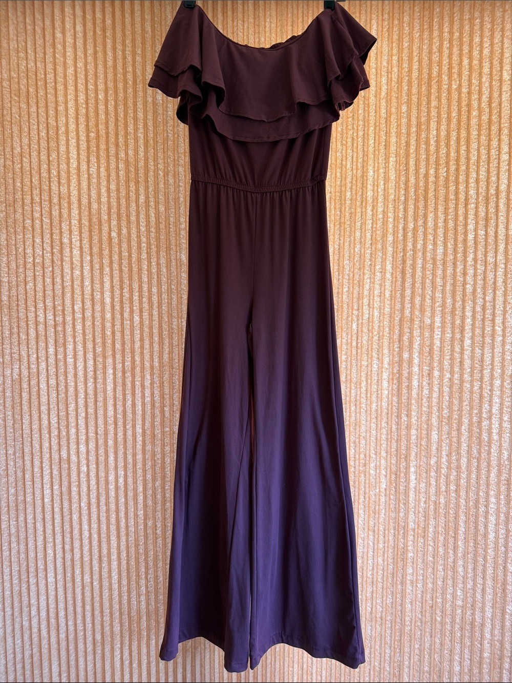 Off-Shoulder Ruffle Wide-Leg Jumpsuit in Wine Color Size S